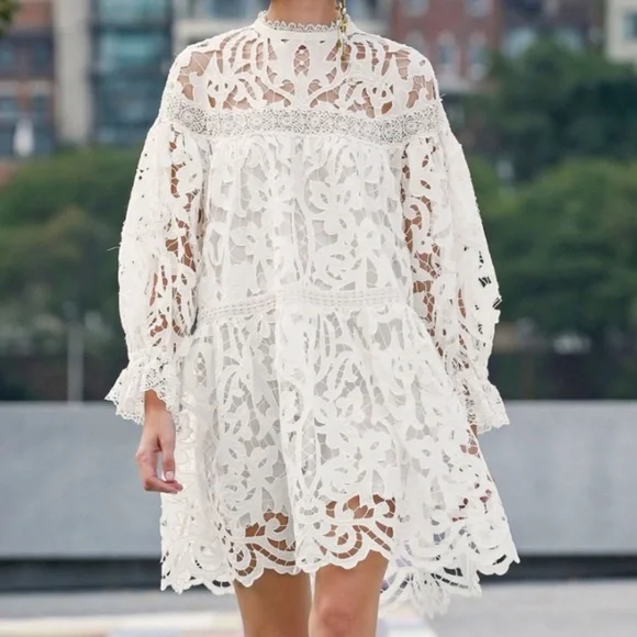 Ulla Johnson 2021 Runway - Picture 1 of 12